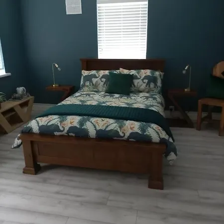 Applelea House Rosslare Harbour